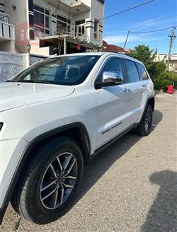 جيب جراند شيروكي